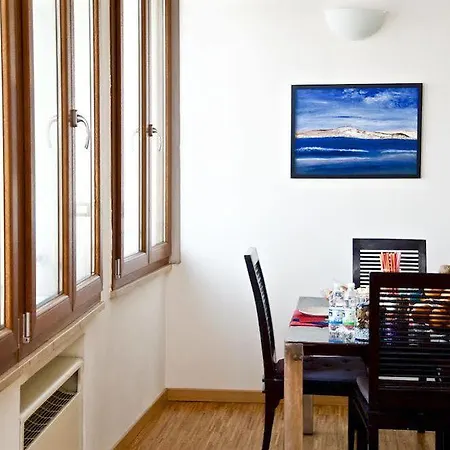 Hotel Charme House Stazione Bolonia